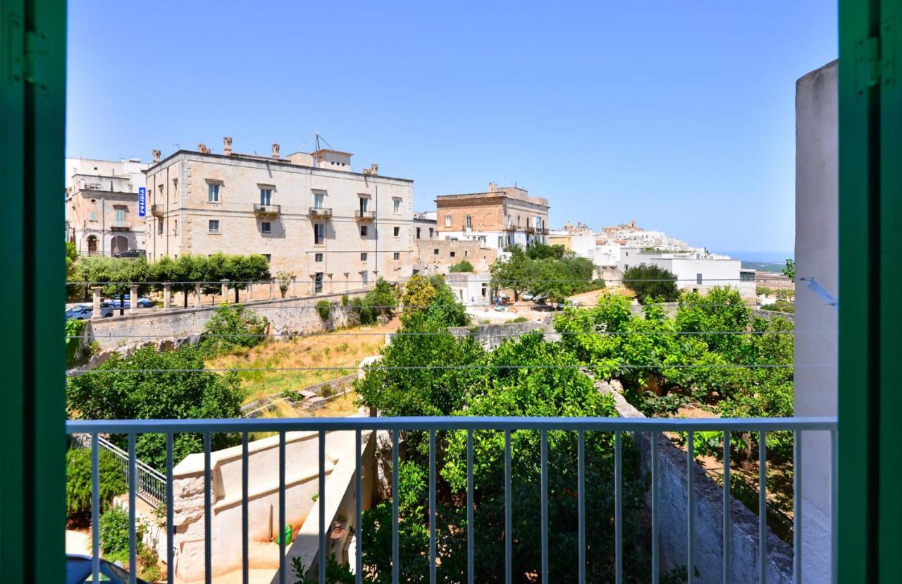 Palazzo Greco - Luxury Apartments With Sea-View أوستوني المظهر الخارجي الصورة