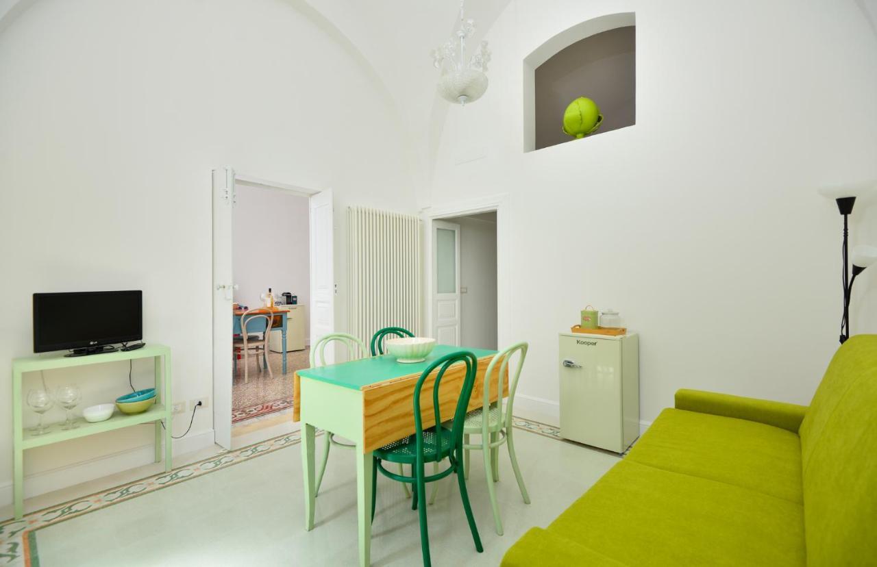 Palazzo Greco - Luxury Apartments With Sea-View أوستوني المظهر الخارجي الصورة