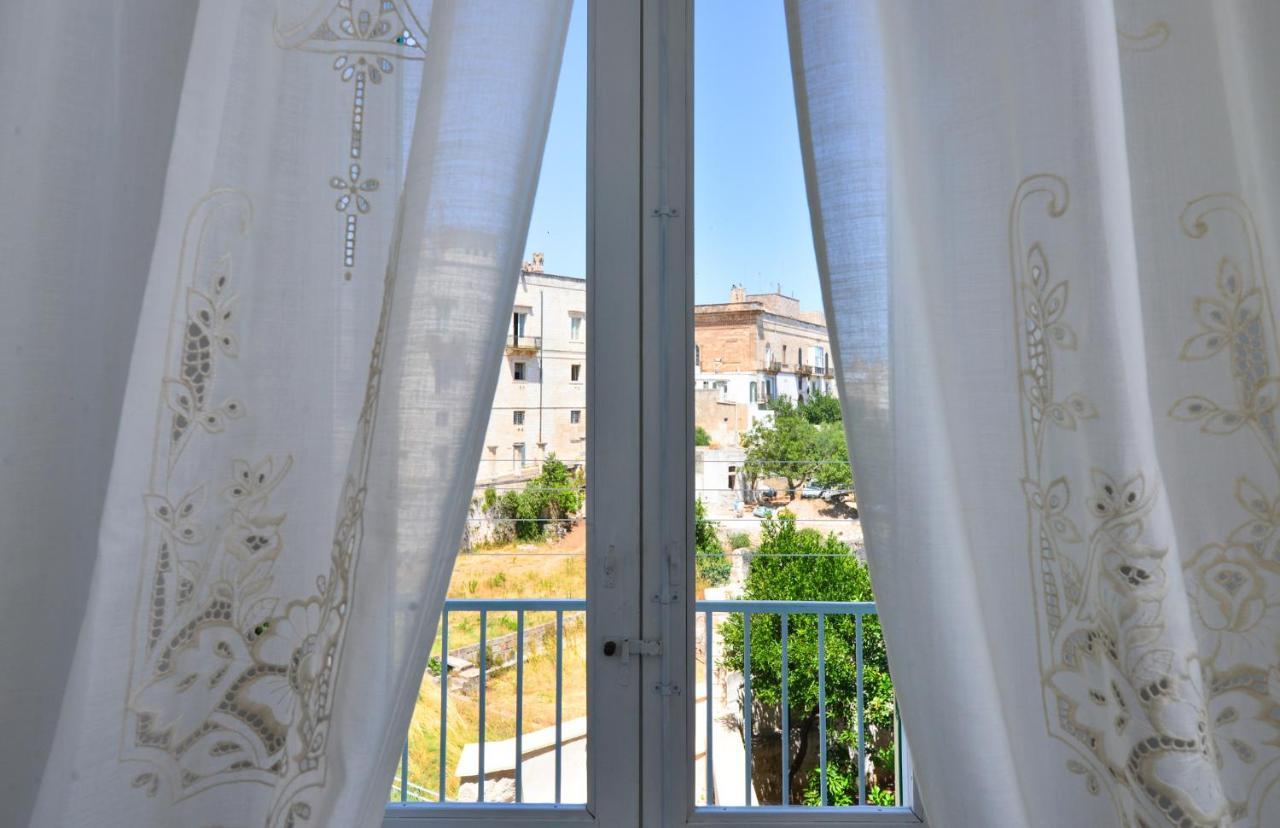 Palazzo Greco - Luxury Apartments With Sea-View أوستوني المظهر الخارجي الصورة